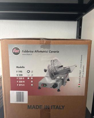 AFFETTATRICE LAMA INOX DM195