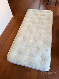 Materasso singolo 90x195 in pura lana vergine