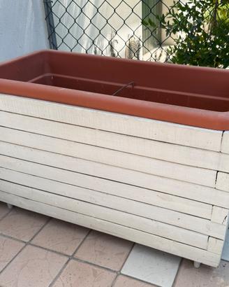 Fioriere in legno