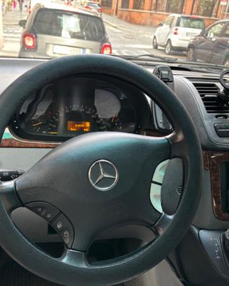 Mercedes Viano Riomologato