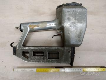 Chiodatrice pneumatica marca ATRO da 60