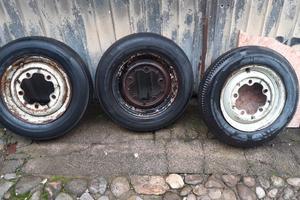 Cerchi originali in acciaio da restaurare 