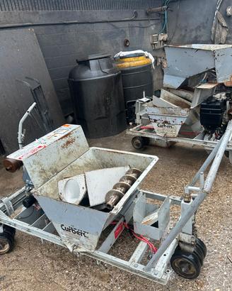 M107 - Cordolatrice stradale per bordi