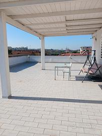 Magnifico monolocale completamente arredato