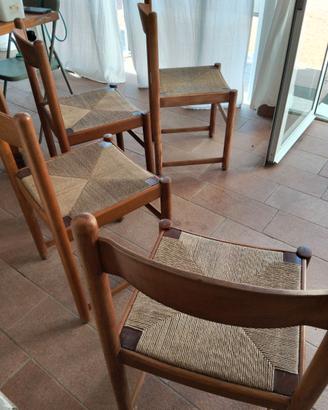 SEDIE IN LEGNO