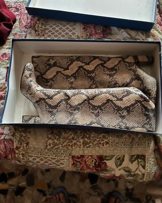 Stivali Trussardi 38