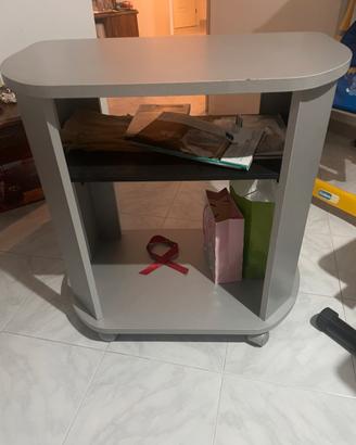 Vari mobili