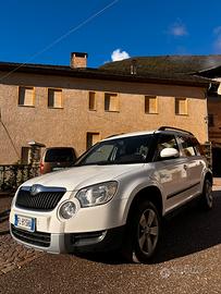 SKODA YETI 4x4  *gancio traino