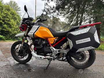 Moto Guzzi V85TT evocative 10/2022 (full optional)