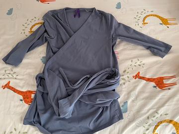 Maglia di cotone permfsee skin to skin con bebé