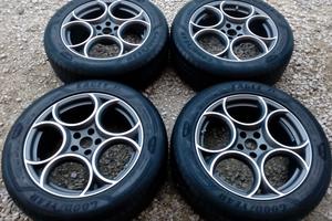 Cerchi e gomme nuove 19 originali alfa romeo