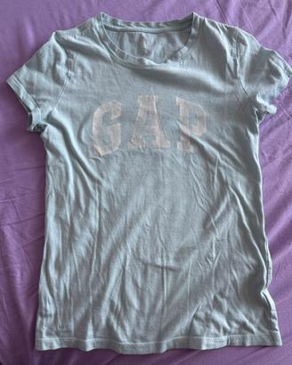T-shirt azzurra GAP taglia XS