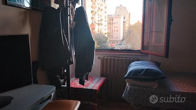 Posto letto in camera doppia in Zona Universitaria