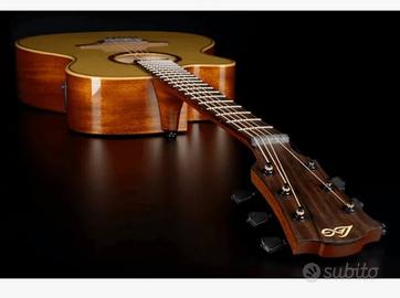chitarra elottroacustica mancina