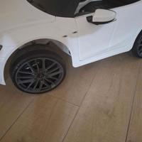 Maserati ghibli elettrica per bambini