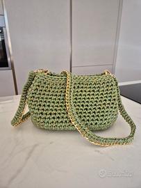 Borsa ad uncinetto