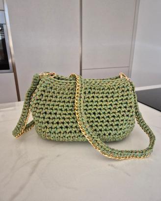Borsa ad uncinetto