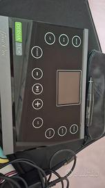 Dermografo per trucco semipermanente