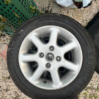 Cerchi e gomme 13”