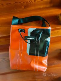 Borsa Freitag Arancione