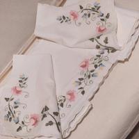 Completo letto Galluccio d'oro ricamato 