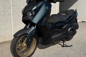Yamaha X-Max 300 - 2023