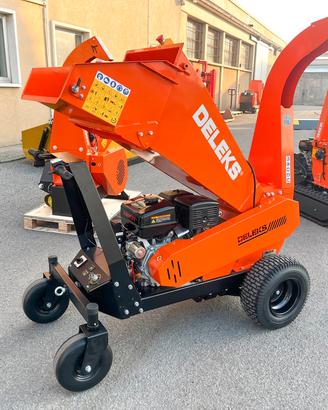 Cippatore Biotrituratore a motore su carriola elet