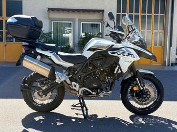 BENELLI TRK 502 X
