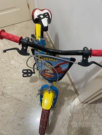 Bicicletta per bambino, Superman