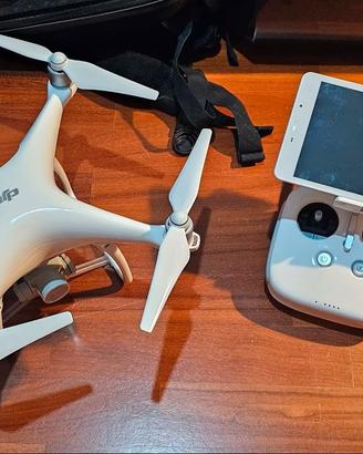 DJI Phontom 4 + accessori