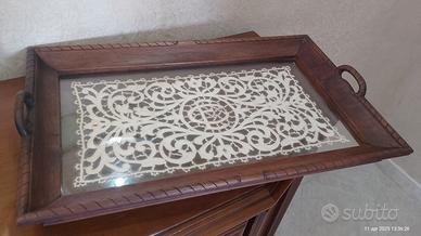 Antico vassoio legno ricamo intaglio sottovetro