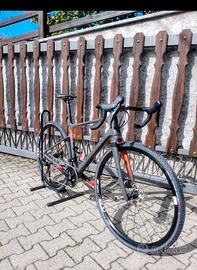 Gravel Giant Revolt Advanced Carbon TG M