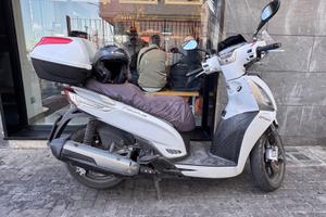 kymco people 300gti prezzo tratt