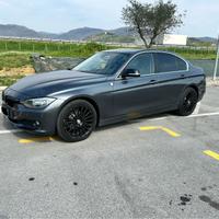 Bmw Serie 3 F30 Berlina 318d