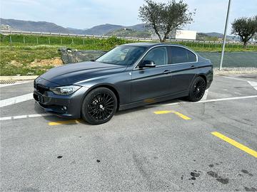 Bmw Serie 3 F30 Berlina 318d