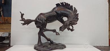 Scultura cavallo in bronzo