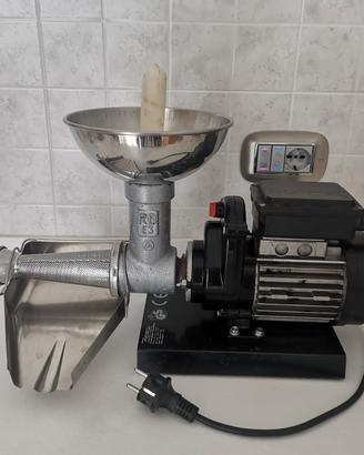 SPREMIPOMODORO ELETTRICO 9008N n 3 - Hp 0,30 - 400
