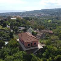 CASA DI CORTE A GIARRE