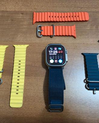 Apple Watch Ultra 2 con 4 Cinturini Orig.