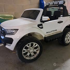 Auto elettrica Ford Ranger 4X4 MP4 con telecomando