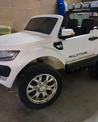 Auto elettrica Ford Ranger 4X4 MP4 con telecomando