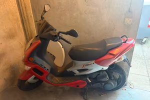 Peugeot x-fight 50cc