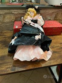 Bambola di porcellana