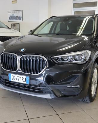 BMW X1 xDrive18d ADVANTAGE STEPTRONIC