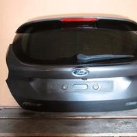 Ford focus berlina portellone posteriore