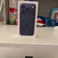 iPhone 17 pro 256 gb da attivare