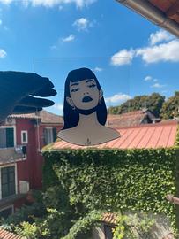 Arte su plexiglass ritratto ragazza con tatuaggi