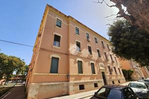 4 LOCALI A TARANTO