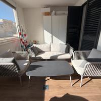 Set da esterno - divano, 2 poltrone e tavolino