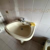 Sanitari esclusa rubinetteria